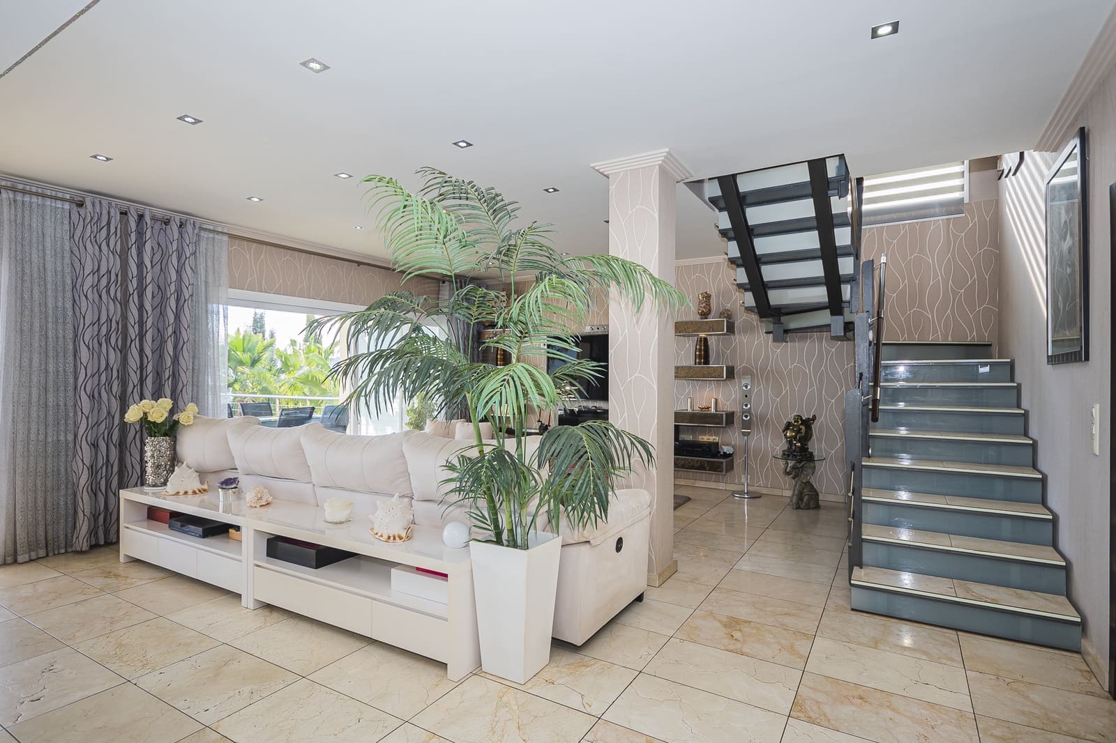 4 quarto Moradia para venda em Calpe / Calp com piscina garagem - 1 150 000 € (Ref: 8595881)