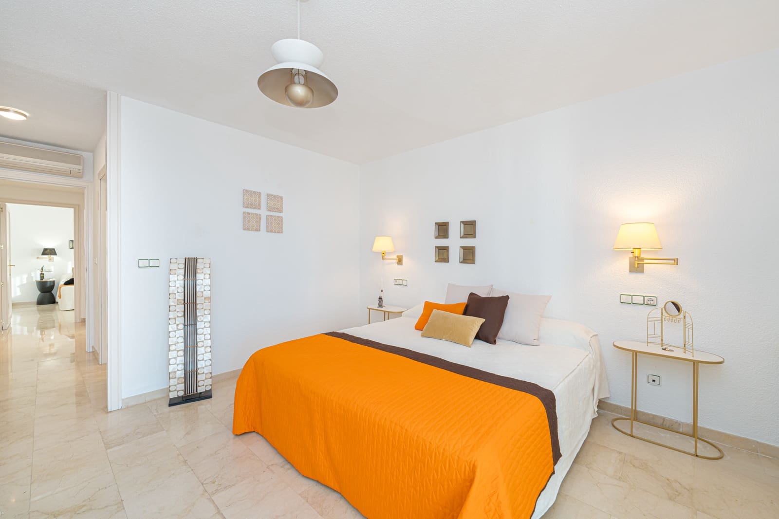 4 bedroom Penthouse for sale in Benidorm with pool - € 1,150,000 (Ref: 8826152)