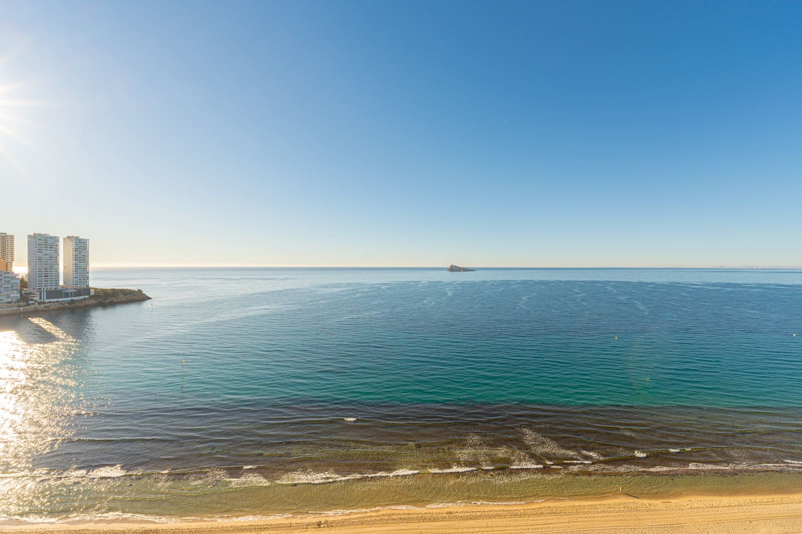 4 bedroom Penthouse for sale in Benidorm with pool - € 1,150,000 (Ref: 8826152)