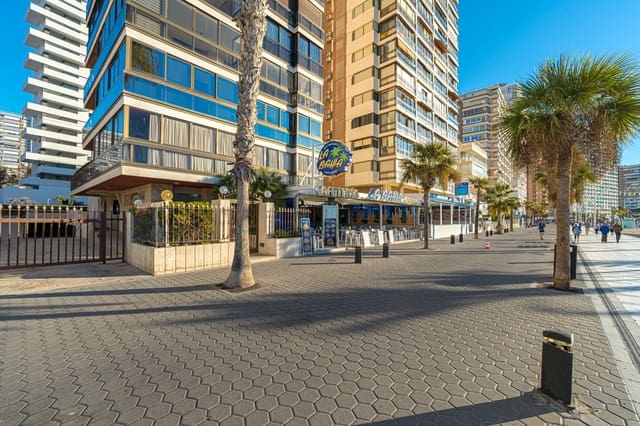 4 soverom Penthouse til salgs i Benidorm med svømmebasseng - € 1 150 000 (Ref: 8826152)