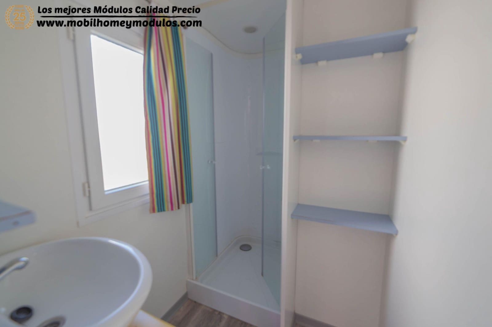 Asuntovaunu myytävänä paikassa Forallac - 15 950 € (Ref: 9318086)