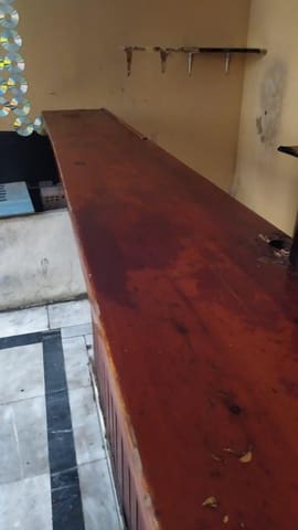 Commercial for sale in Cádiz city - € 89,000 (Ref: 7887697)