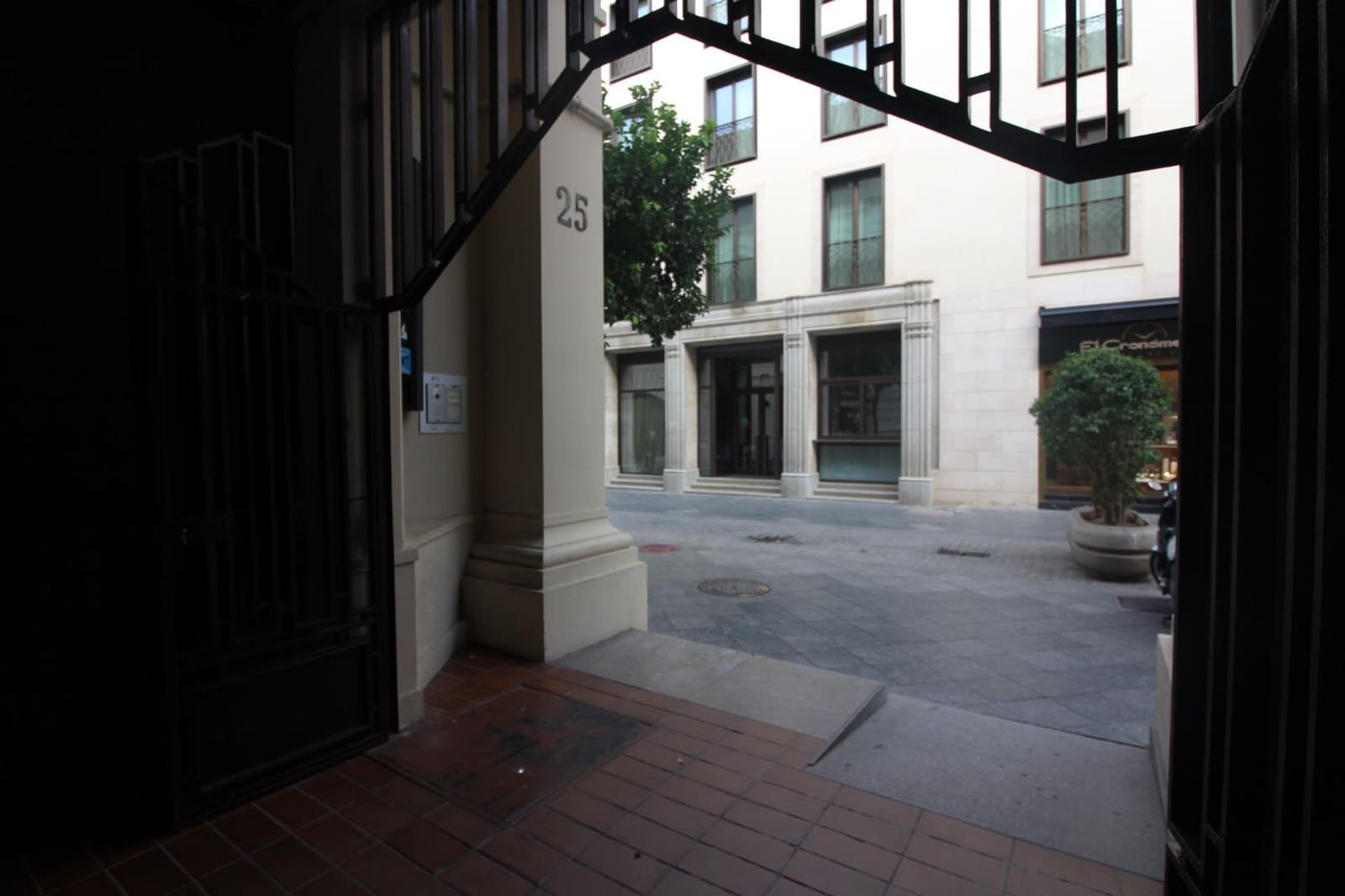 1 bedroom Studio for rent in Seville city € 700 (Ref 8595396)