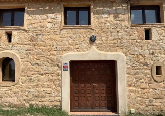 9 bedroom Finca/Country House for sale in Guadalajara city with pool - € 595,000 (Ref: 9073424)