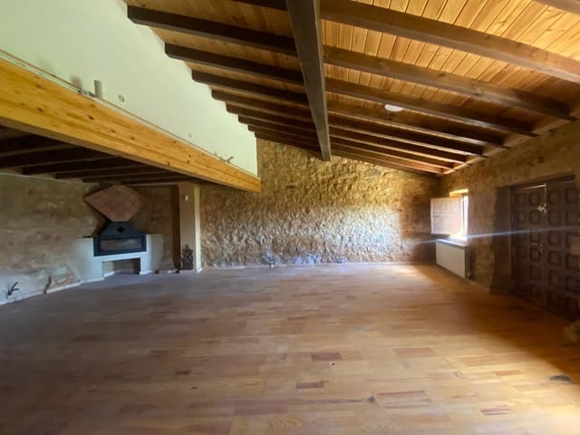 9 bedroom Finca/Country House for sale in Guadalajara city with pool - € 595,000 (Ref: 9073424)