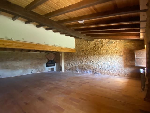 9 bedroom Finca/Country House for sale in Guadalajara city with pool - € 595,000 (Ref: 9073424)