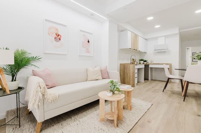 1 soveværelse Lejlighed til salg i Torrefiel, Valencia by - € 155.000 (Ref: 9089826)