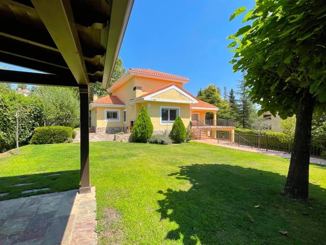 6 soveværelse Villa til salg i San Lorenzo de El Escorial med swimmingpool garage - € 1.040.000 (Ref: 9137142)