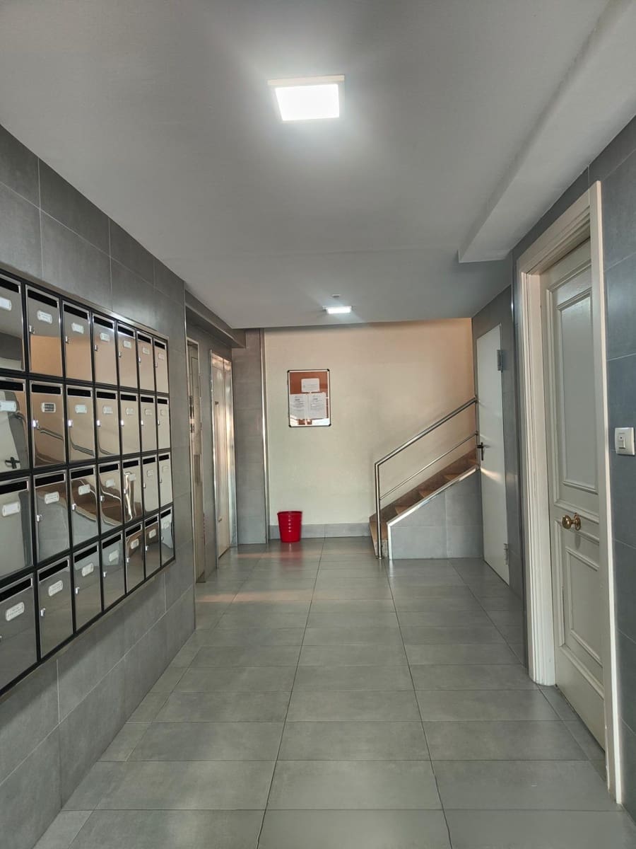 3 sypialnia Mieszkanie na sprzedaż w Vigo z garażem - 355 000 € (Ref: 9152182)