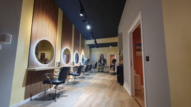 Commercial for sale in Burjassot - € 34,900 (Ref: 9257313)