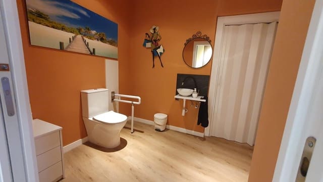 Commercial for sale in Burjassot - € 34,900 (Ref: 9257313)