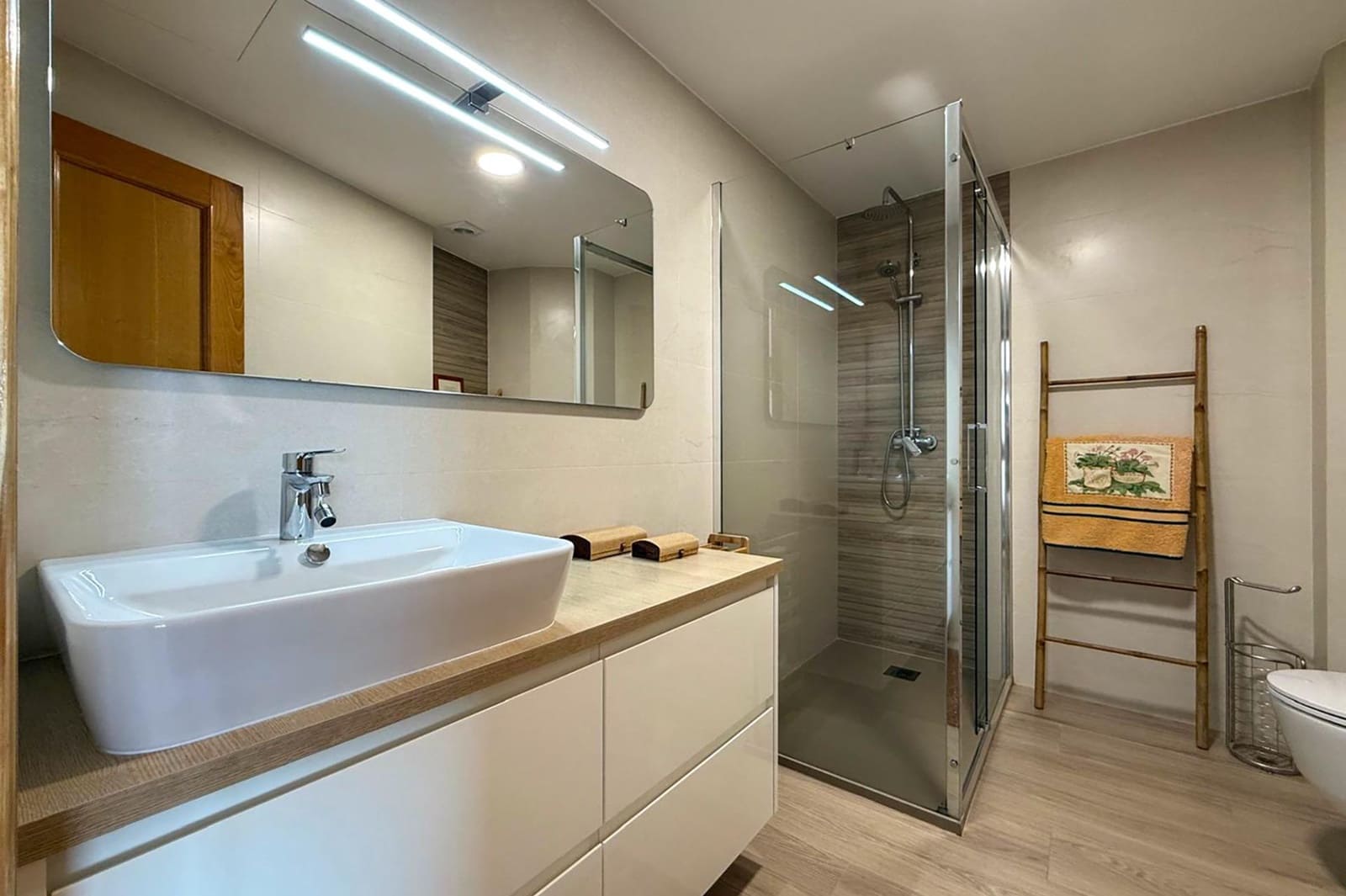 4 sypialnia Apartament na sprzedaż w Sanxenxo z garażem - 625 000 € (Ref: 9291616)