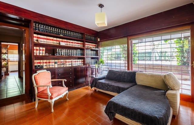 6 bedroom Villa for sale in El Escorial with pool garage - € 776,000 (Ref: 9334995)