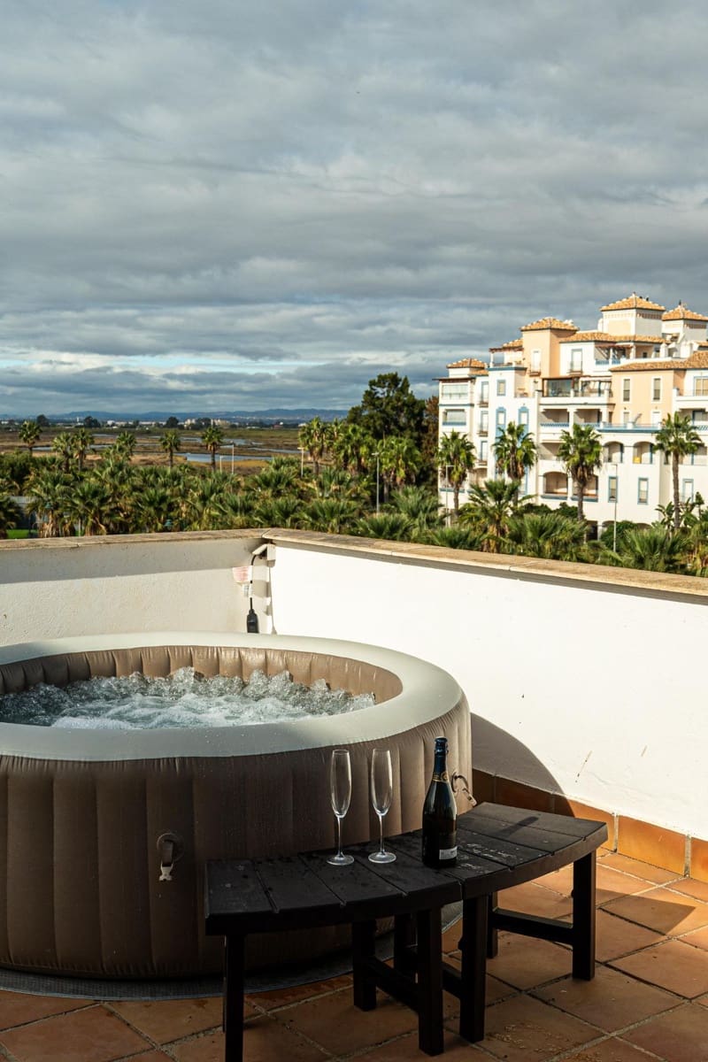 3 bedroom Flat for sale in Ayamonte with pool garage - € 440,000 (Ref: 9341222)