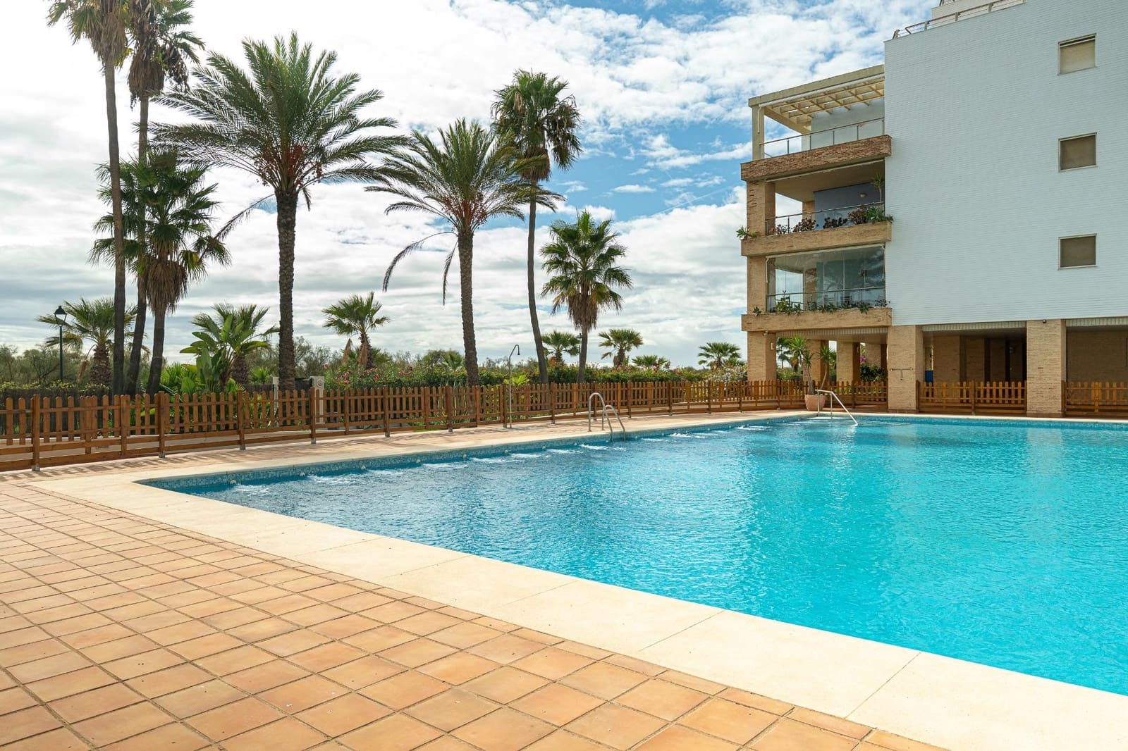 3 bedroom Flat for sale in Ayamonte with pool garage - € 440,000 (Ref: 9341222)