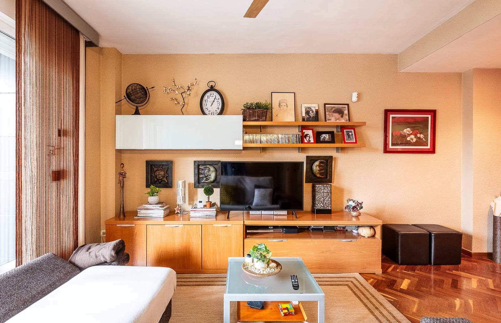 2 bedroom Flat for sale in Collado Villalba with pool - € 285,000 (Ref: 9390899)