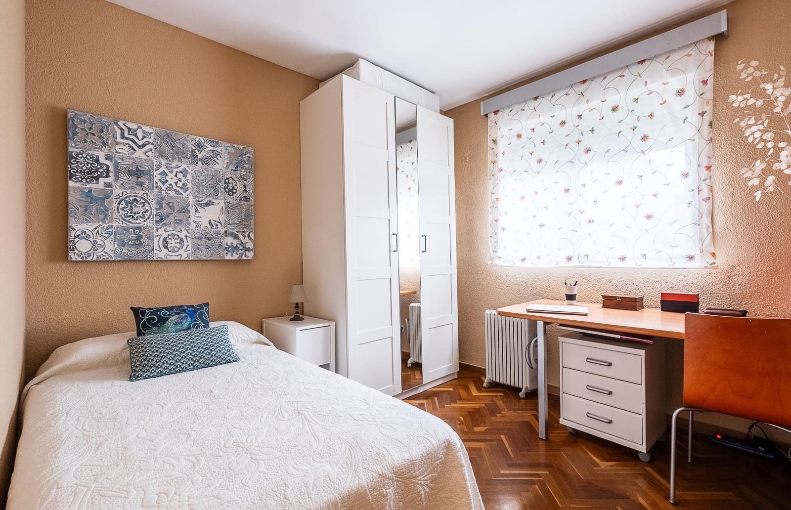 2 bedroom Flat for sale in Collado Villalba with pool - € 285,000 (Ref: 9390899)