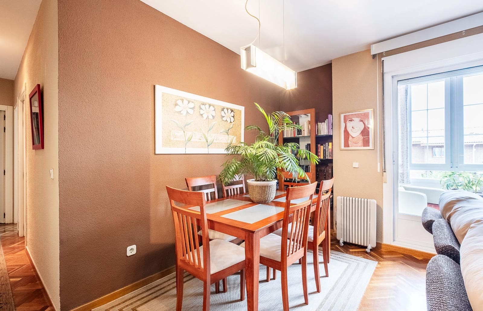 2 bedroom Flat for sale in Collado Villalba with pool - € 285,000 (Ref: 9390899)