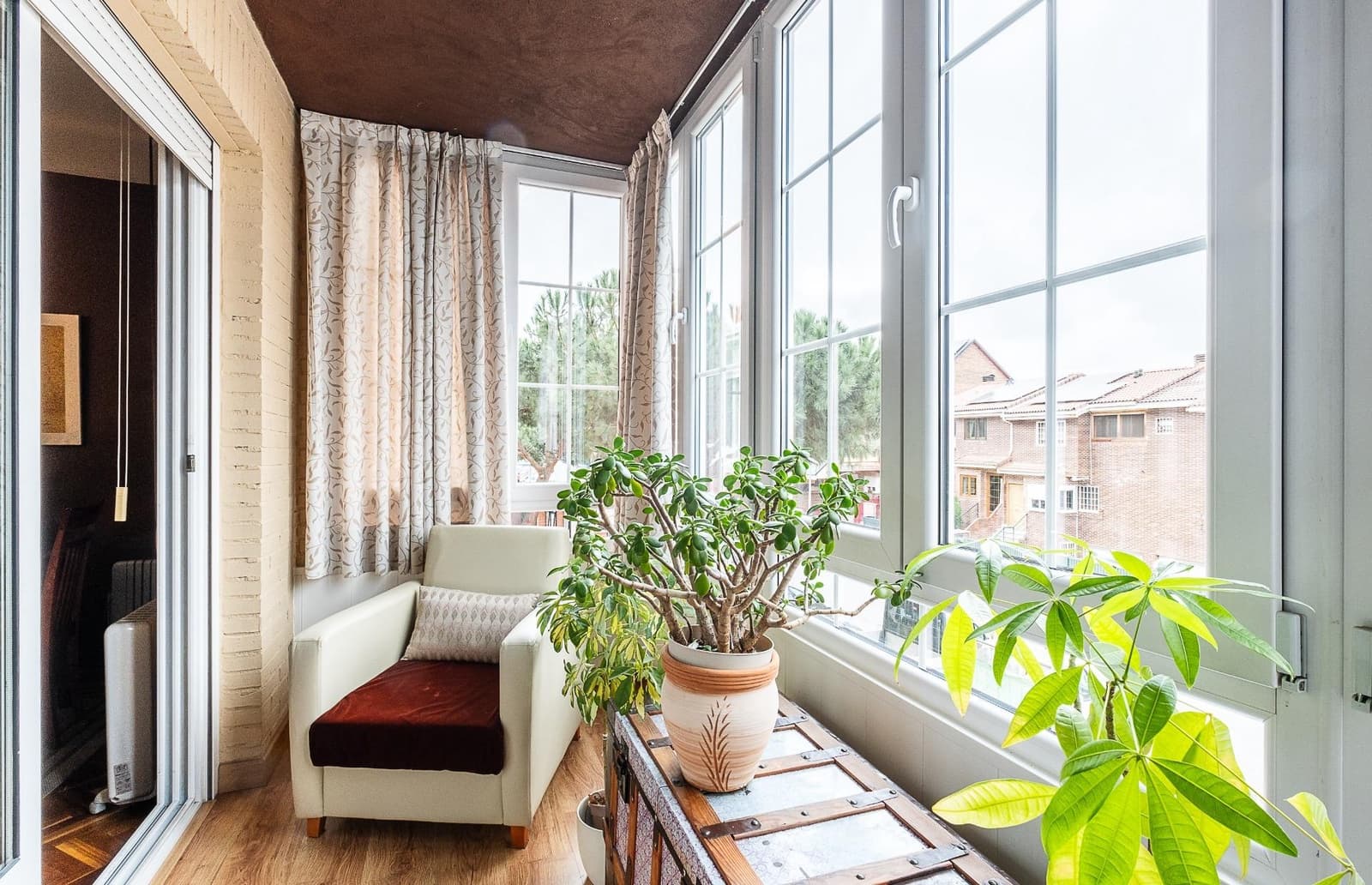 2 bedroom Flat for sale in Collado Villalba with pool - € 285,000 (Ref: 9390899)