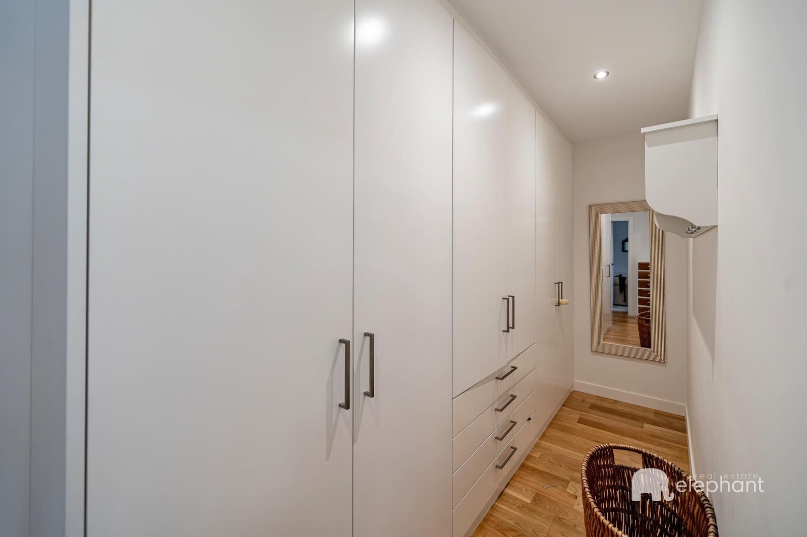 6 bedroom Villa for sale in Torrelodones with pool - € 1,127,000 (Ref: 9419789)