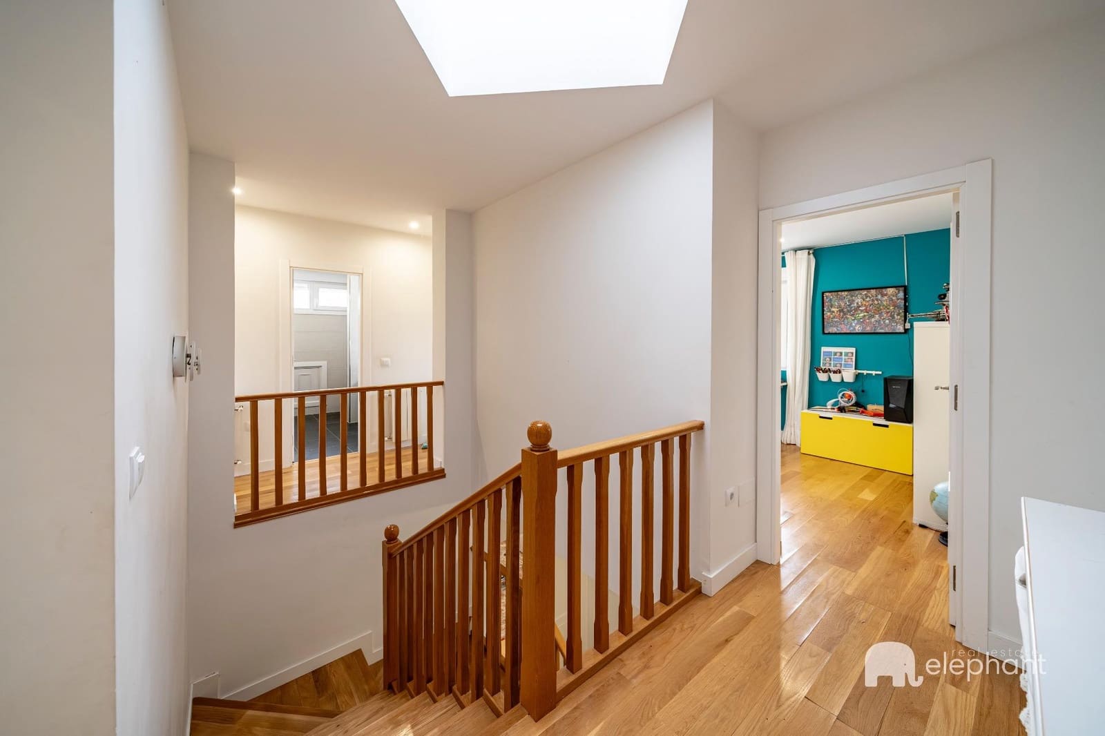 6 bedroom Villa for sale in Torrelodones with pool - € 1,127,000 (Ref: 9419789)