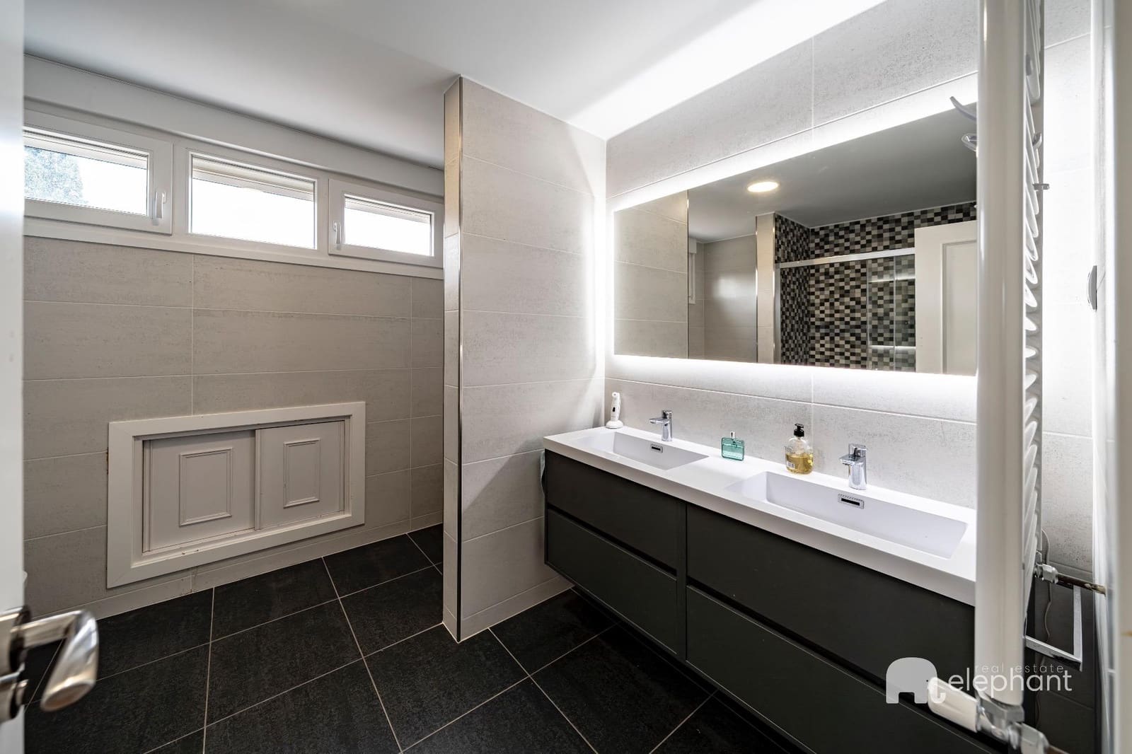 6 bedroom Villa for sale in Torrelodones with pool - € 1,127,000 (Ref: 9419789)