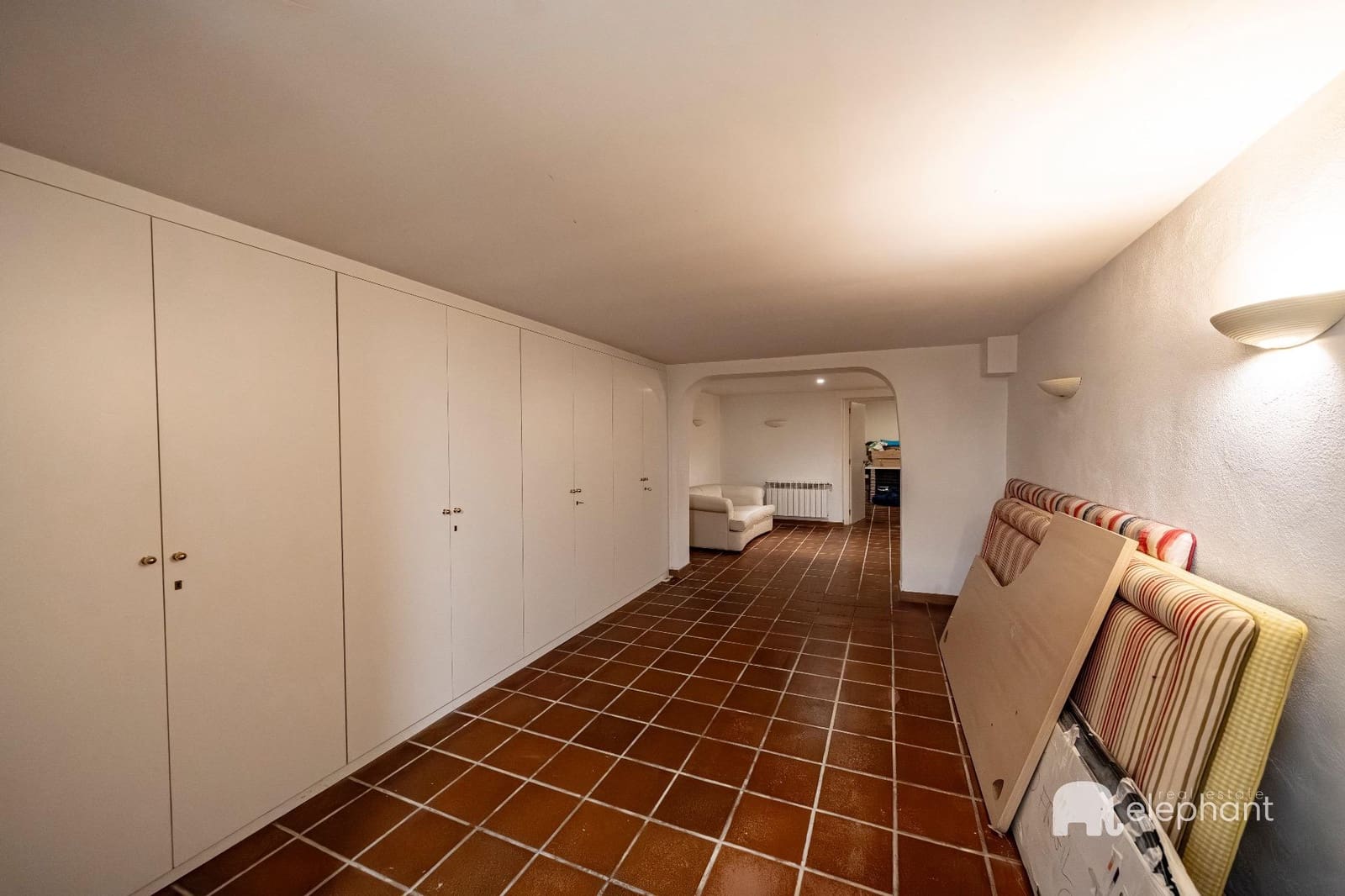 6 bedroom Villa for sale in Torrelodones with pool - € 1,127,000 (Ref: 9419789)