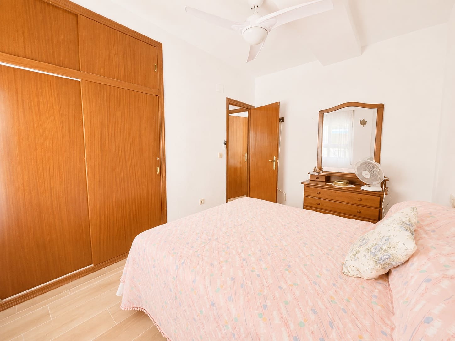 3 camera da letto Appartamento sulla Spiaggia in vendita in Torrevieja con garage - 149.000 € (Rif: 10035617)