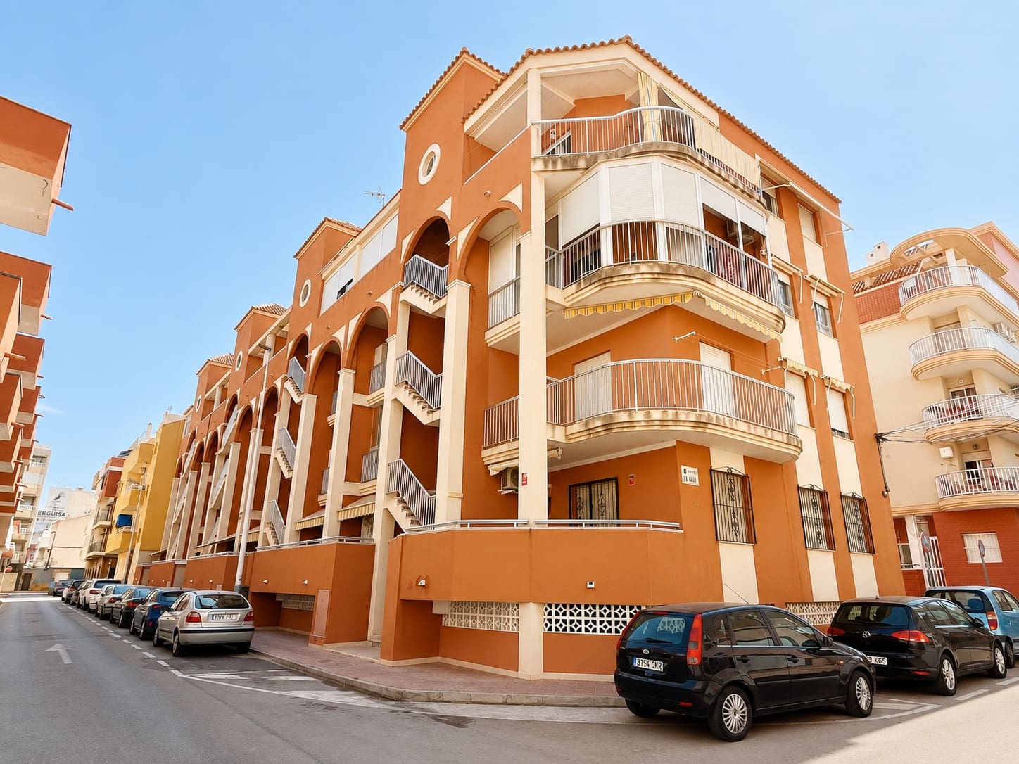 3 camera da letto Appartamento sulla Spiaggia in vendita in Torrevieja con garage - 149.000 € (Rif: 10035617)