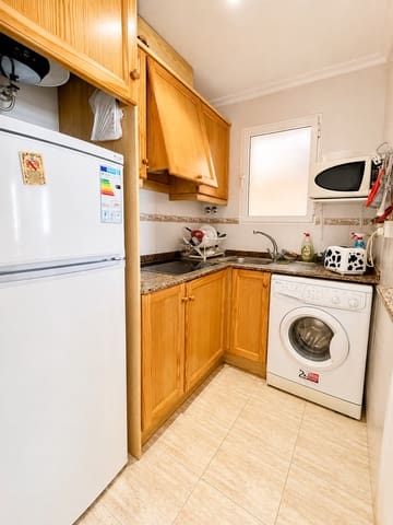 2 soveværelse Strandlejlighed til salg i Antonio Machado, Torrevieja med swimmingpool garage - € 139.900 (Ref: 10039349)