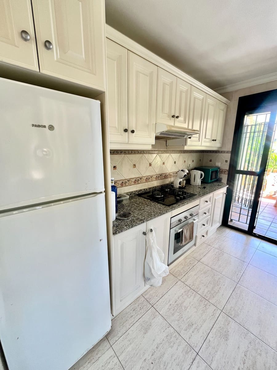 Piso de 2 habitaciones en Orihuela Costa en venta con piscina - 198.900 € (Ref: 10057138)