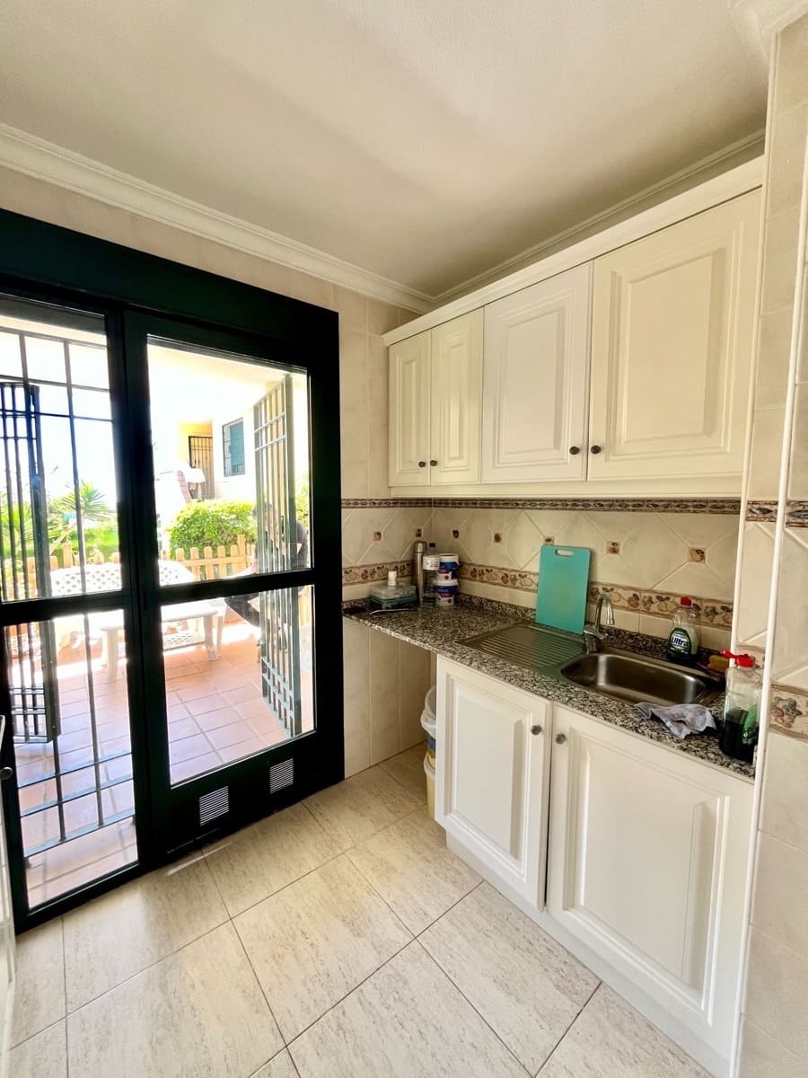Piso de 2 habitaciones en Orihuela Costa en venta con piscina - 198.900 € (Ref: 10057138)