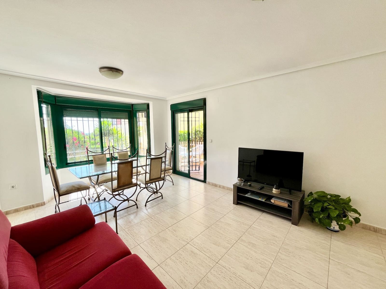 Piso de 2 habitaciones en Orihuela Costa en venta con piscina - 198.900 € (Ref: 10057138)
