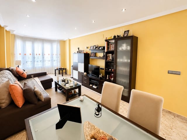 3 chambre Appartement à vendre à Puerto Deportivo, Torrevieja - 260 000 € (Ref: 10057139)