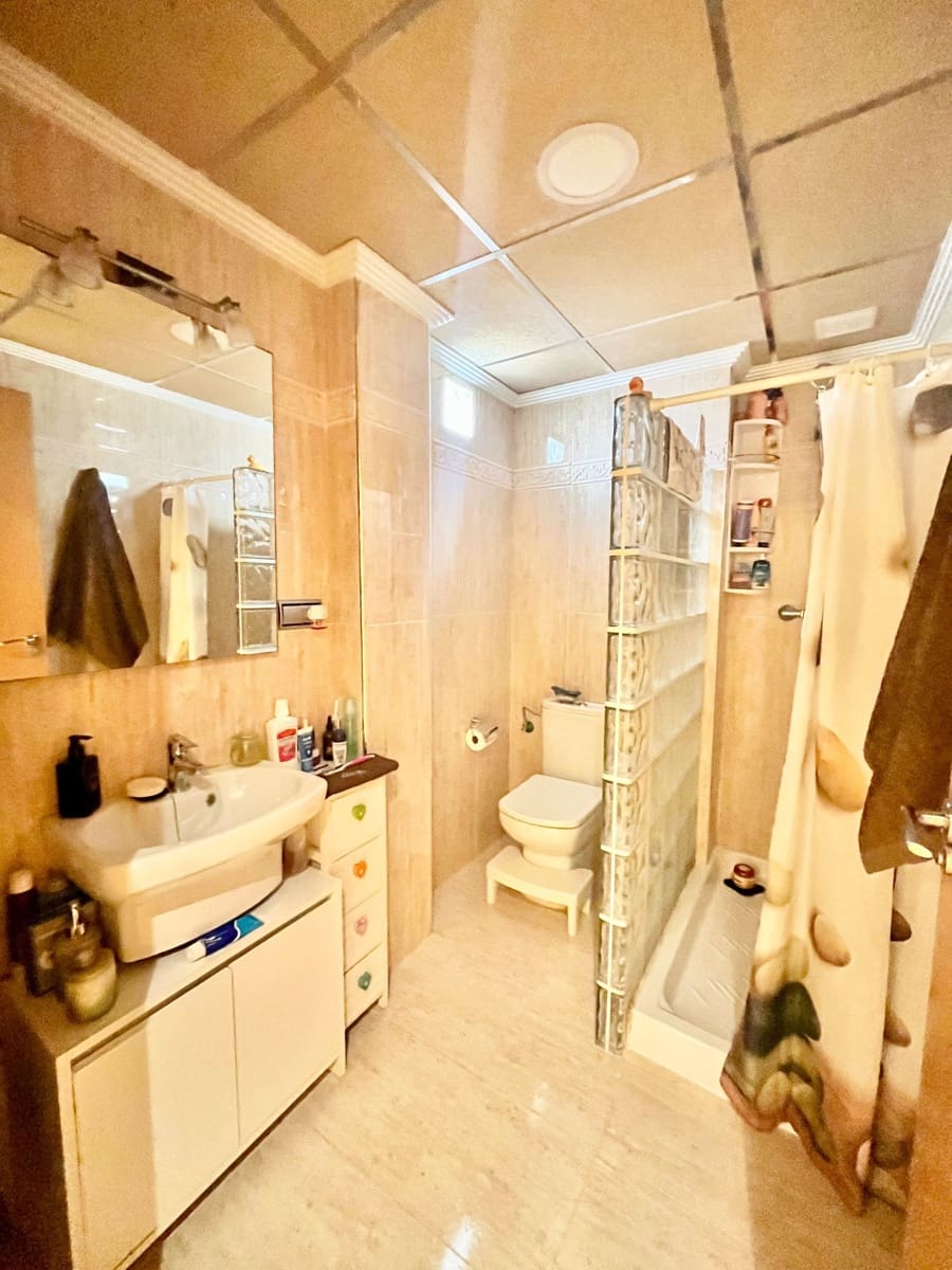 3 slaapkamer Flat te koop in Torrevieja - € 260.000 (Ref: 10057139)