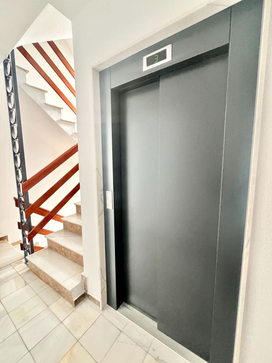 3 slaapkamer Flat te koop in Torrevieja - € 260.000 (Ref: 10057139)