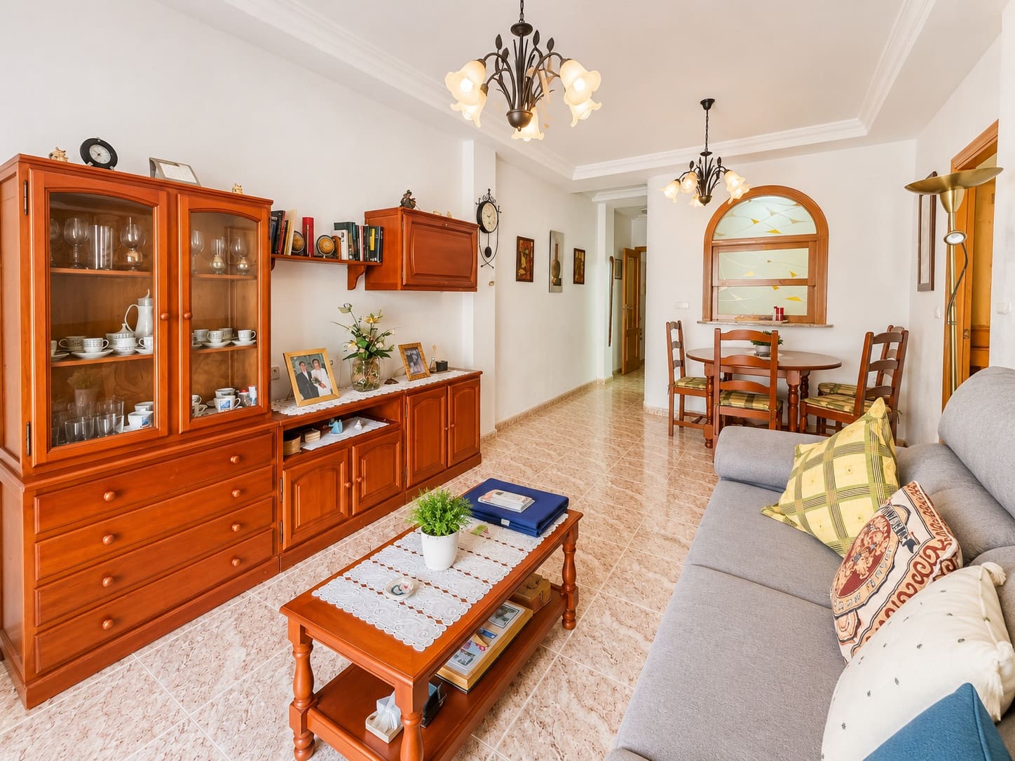 2 bedroom Flat for sale in Torrevieja with garage - € 180,000 (Ref: 10057140)