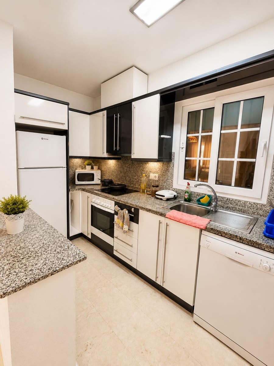Chalet de 3 habitaciones en Orihuela Costa en venta con piscina garaje - 299.000 € (Ref: 10057142)
