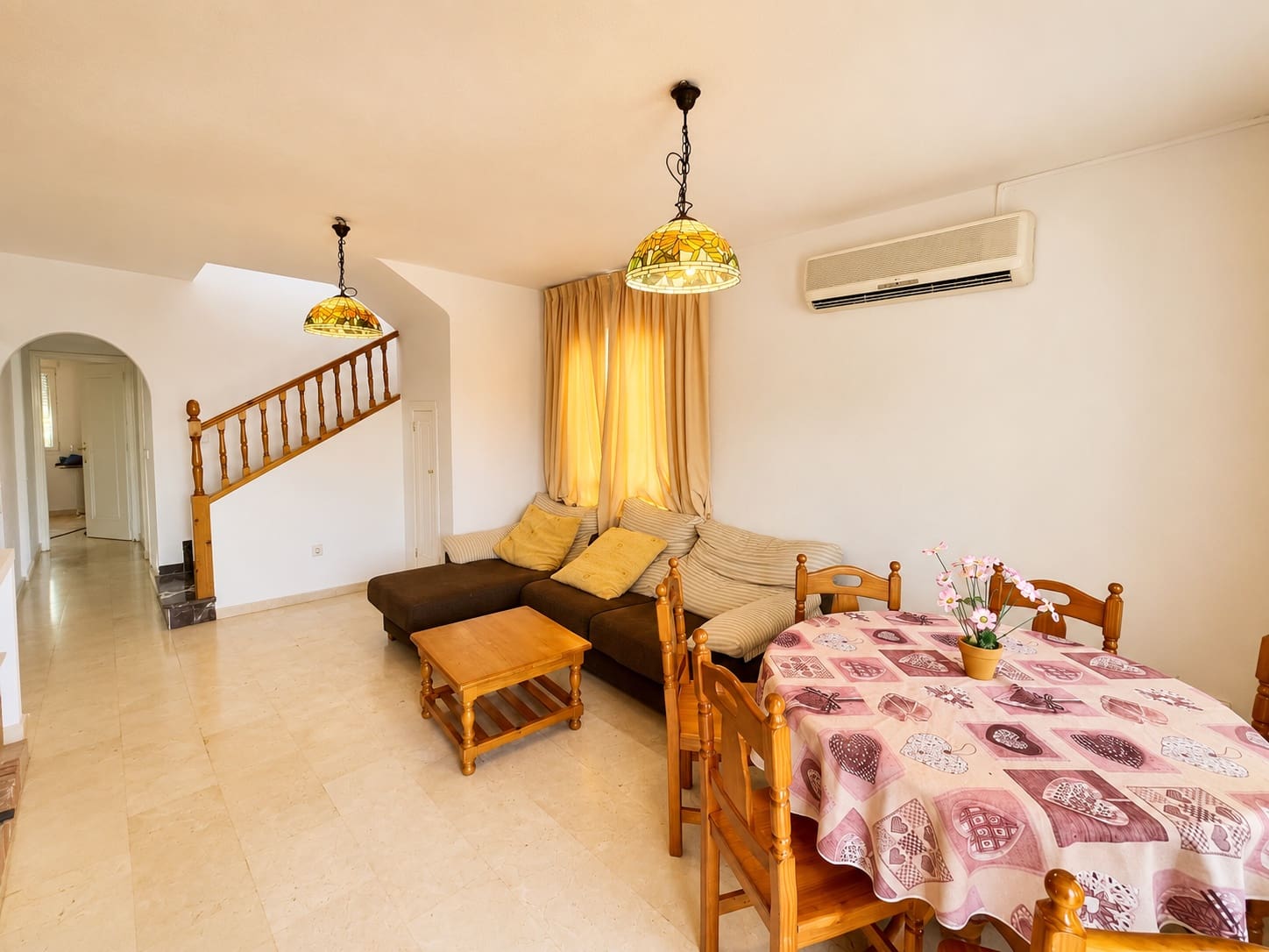 Chalet de 3 habitaciones en Orihuela Costa en venta con piscina garaje - 299.000 € (Ref: 10057142)
