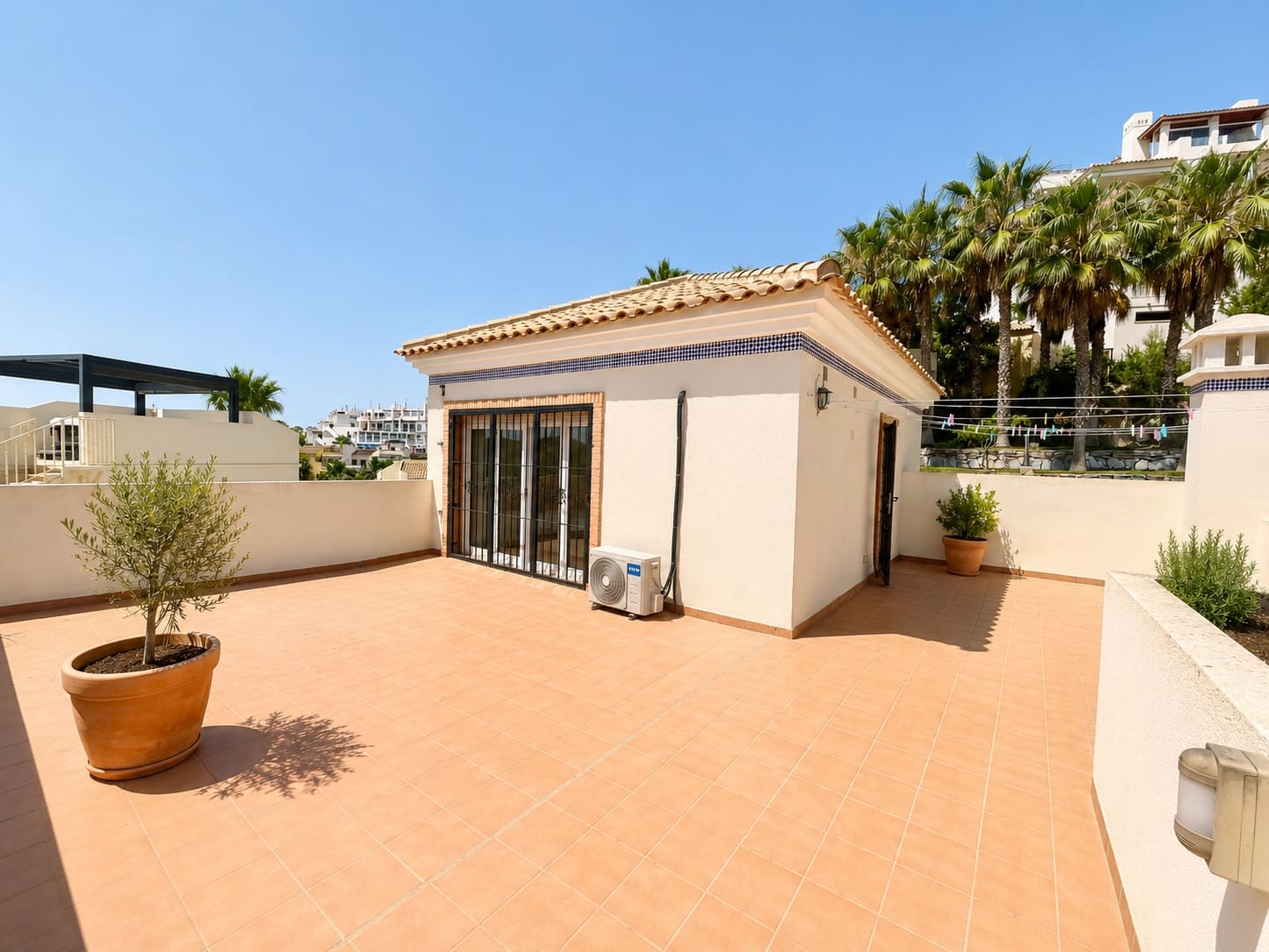Chalet de 5 habitaciones en Orihuela Costa en venta con piscina garaje - 660.000 € (Ref: 10057143)