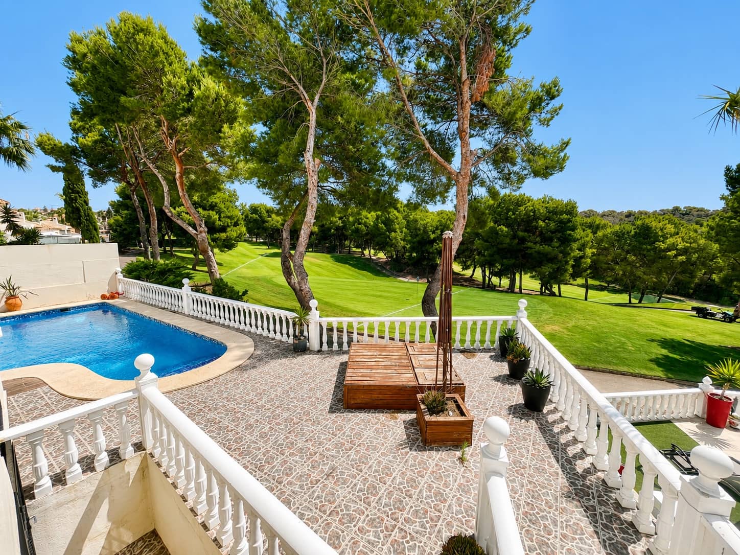 Chalet de 5 habitaciones en Orihuela Costa en venta con piscina garaje - 660.000 € (Ref: 10057143)
