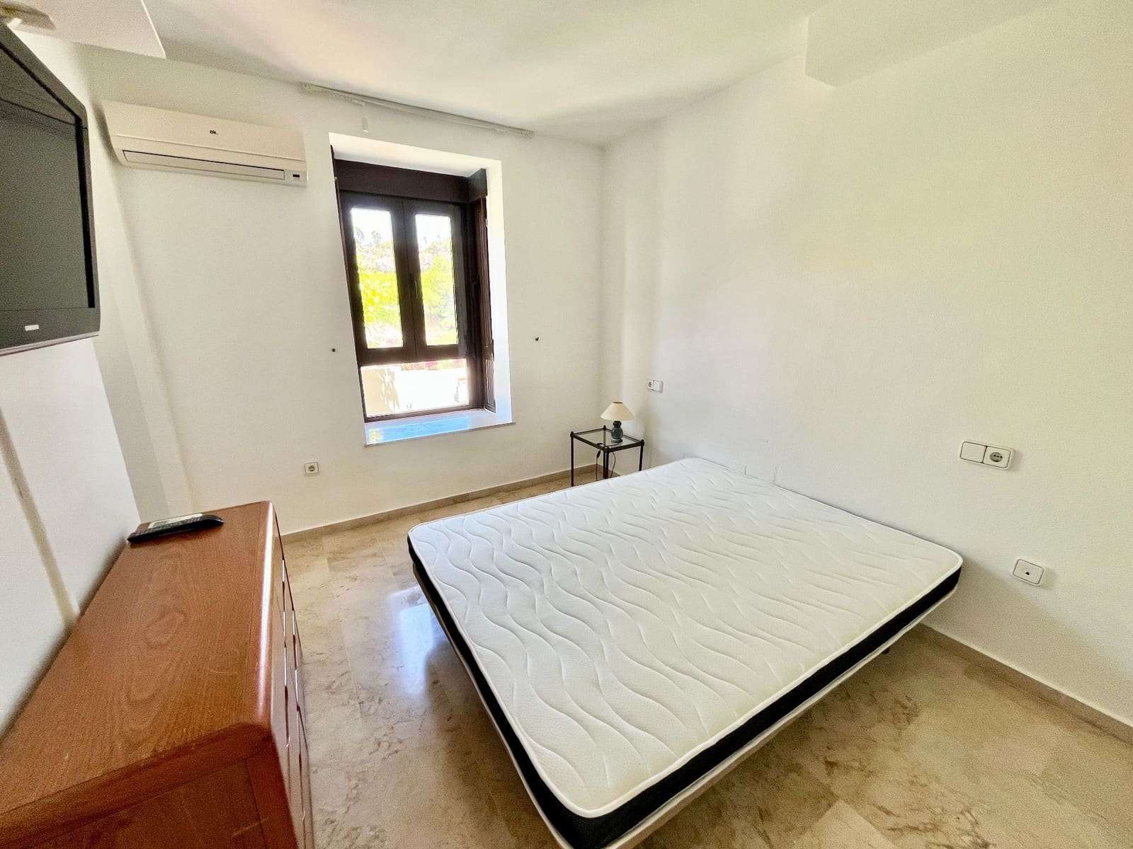 Piso de 3 habitaciones en Orihuela Costa en venta con piscina garaje - 229.900 € (Ref: 10057144)