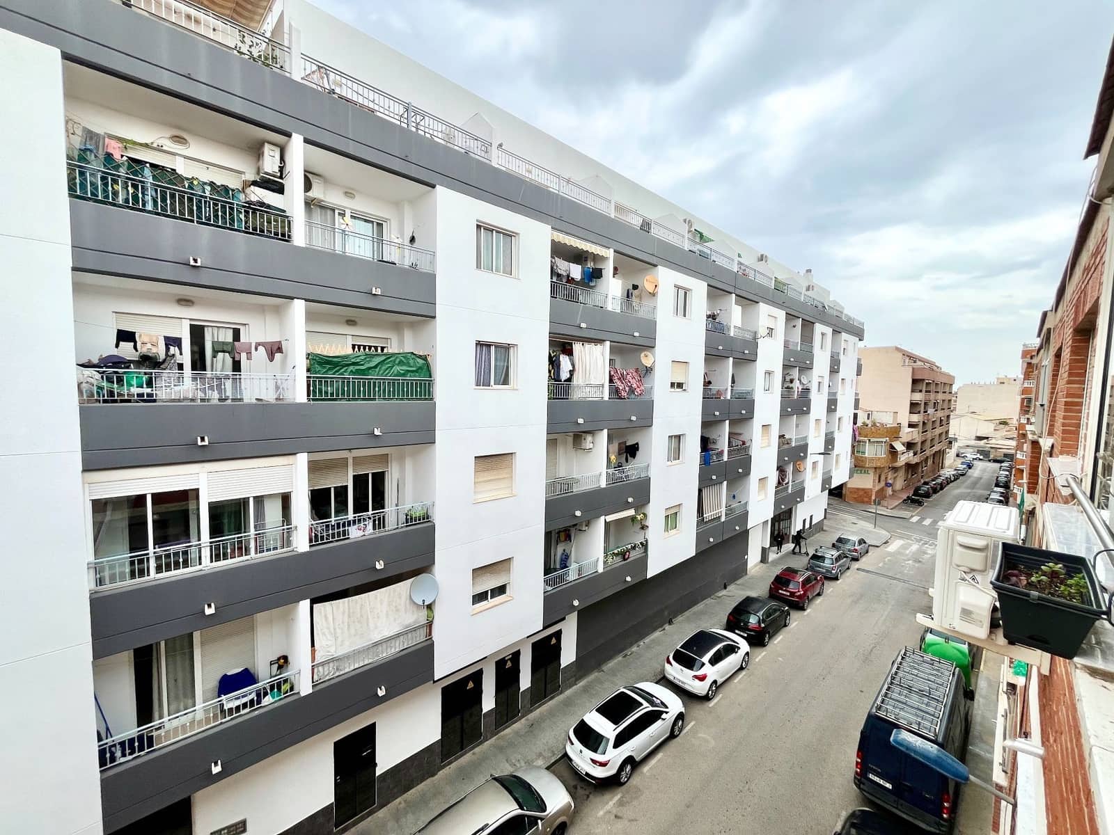 3 makuuhuone Asunto myytävänä paikassa Torrevieja - 150 000 € (Ref: 10075380)