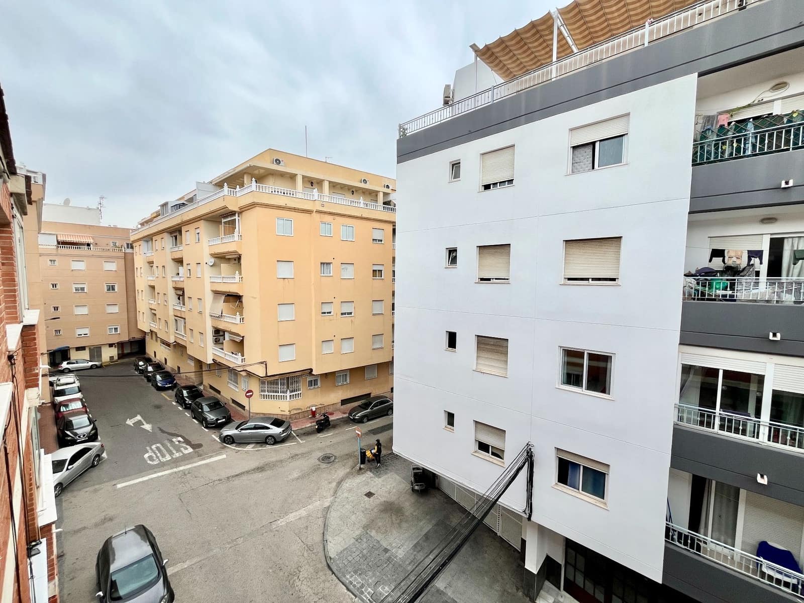 3 makuuhuone Asunto myytävänä paikassa Torrevieja - 150 000 € (Ref: 10075380)