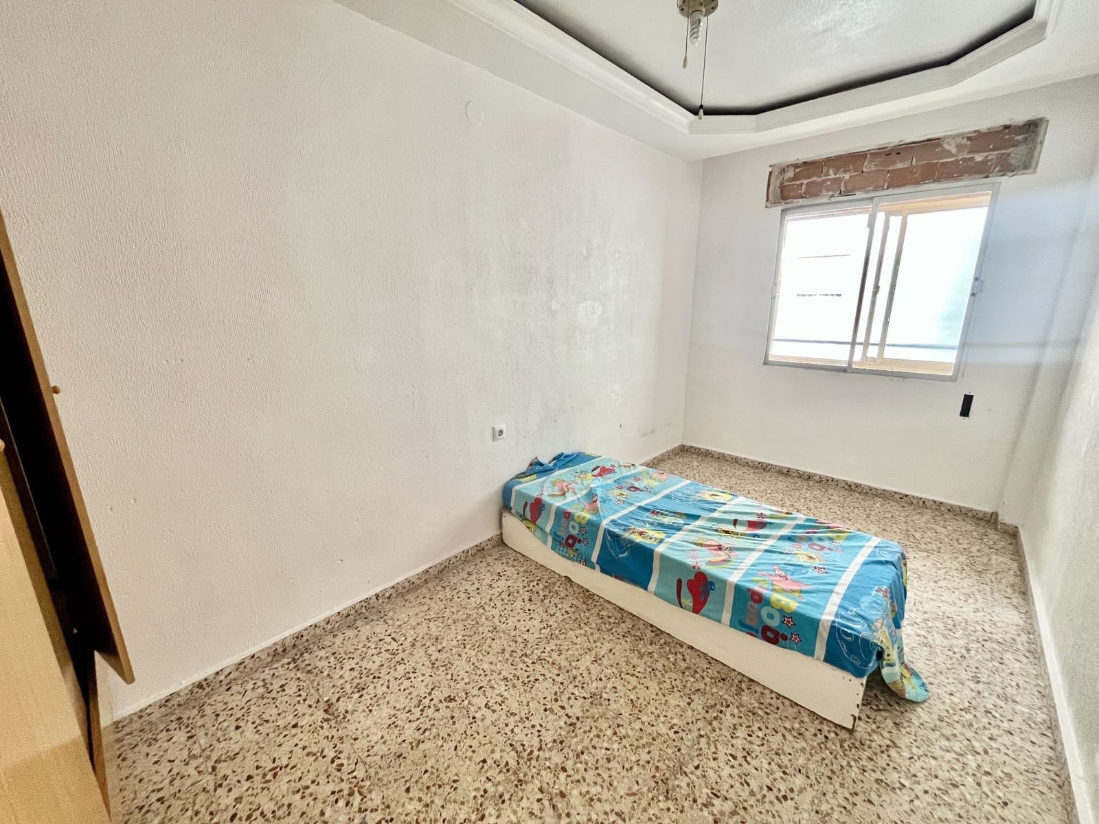 3 makuuhuone Asunto myytävänä paikassa Torrevieja - 150 000 € (Ref: 10075380)