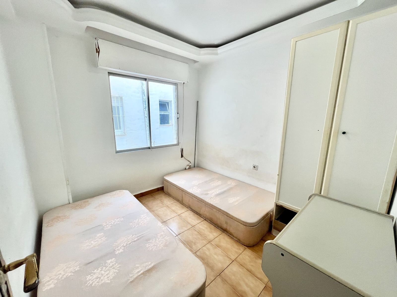 3 makuuhuone Asunto myytävänä paikassa Torrevieja - 150 000 € (Ref: 10075380)