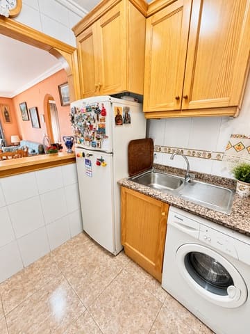 2 chambre Appartement à vendre à Antonio Machado, Torrevieja avec piscine - 145 000 € (Ref: 10075382)