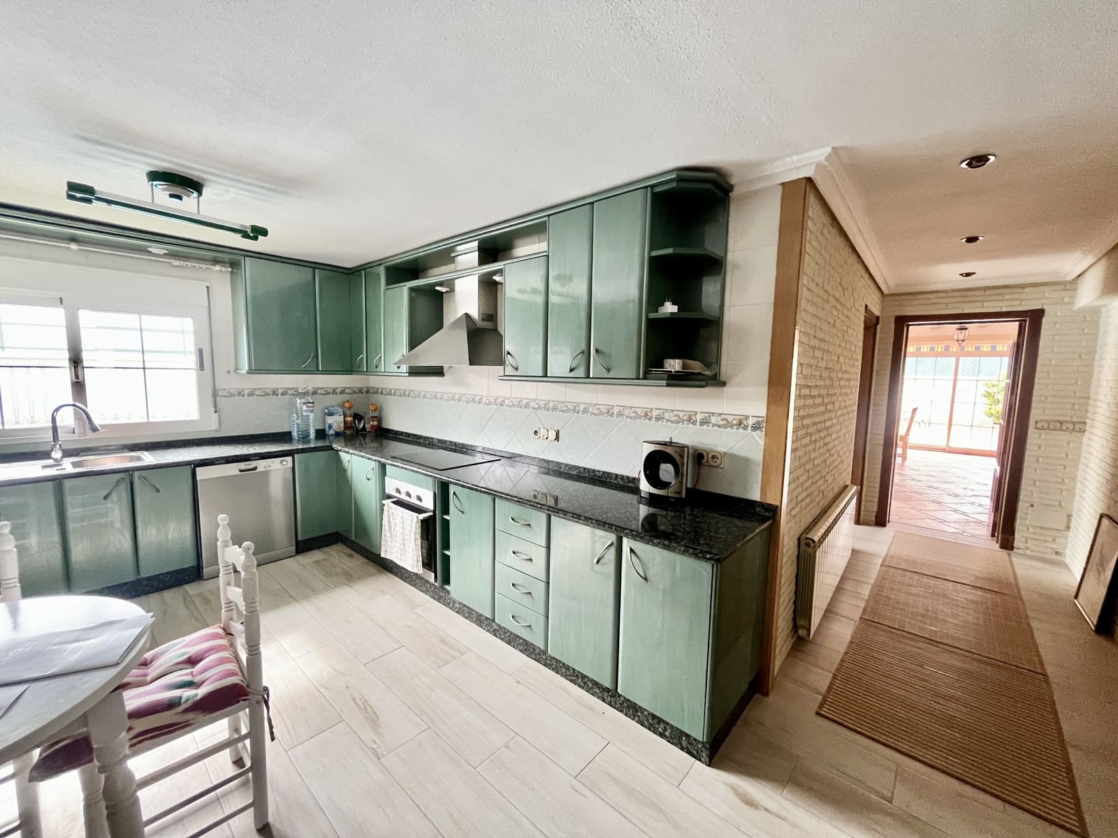 6 slaapkamer Villa te koop in Torrevieja met zwembad garage - € 645.000 (Ref: 9707805)