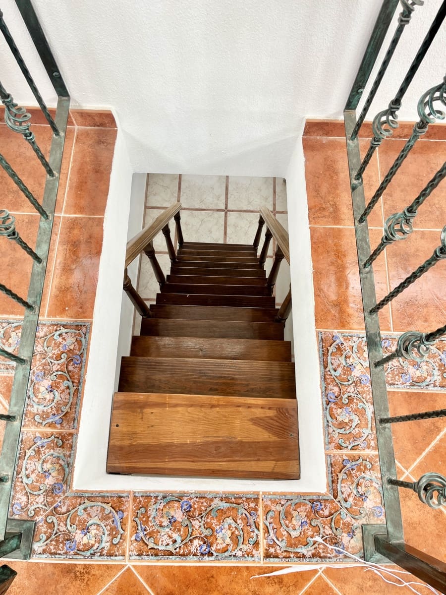 6 slaapkamer Villa te koop in Torrevieja met zwembad garage - € 645.000 (Ref: 9707805)