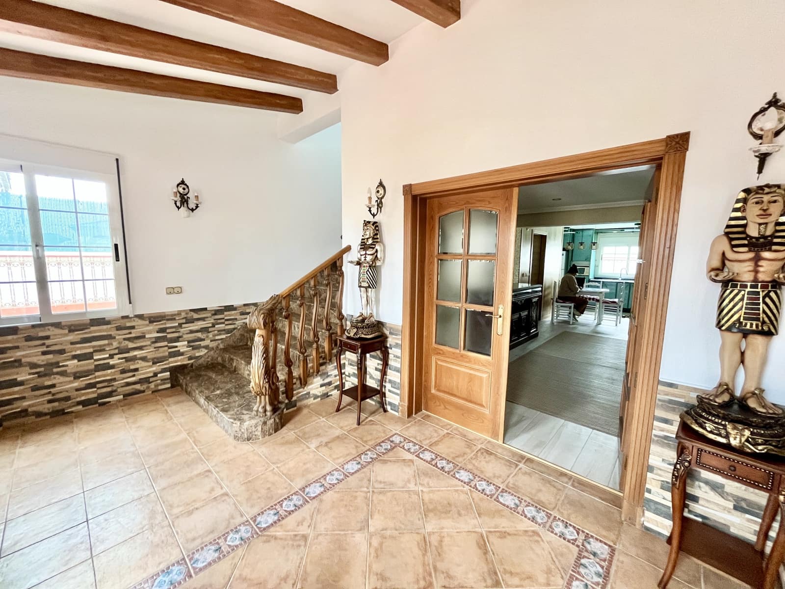 6 slaapkamer Villa te koop in Torrevieja met zwembad garage - € 645.000 (Ref: 9707805)